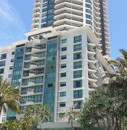 Crown Towers Resort Private Apartments 골드코스트 외부 사진